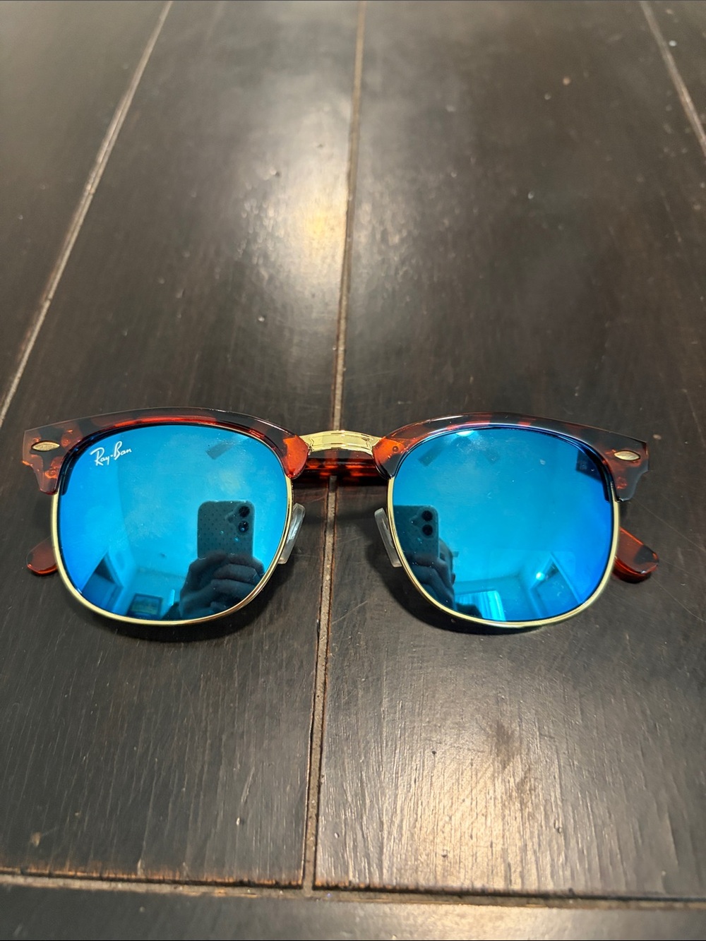 Ray-Ban Clubmaster Sunglasses Tortoise Frame with Blue Mirror Lenses - Unisex